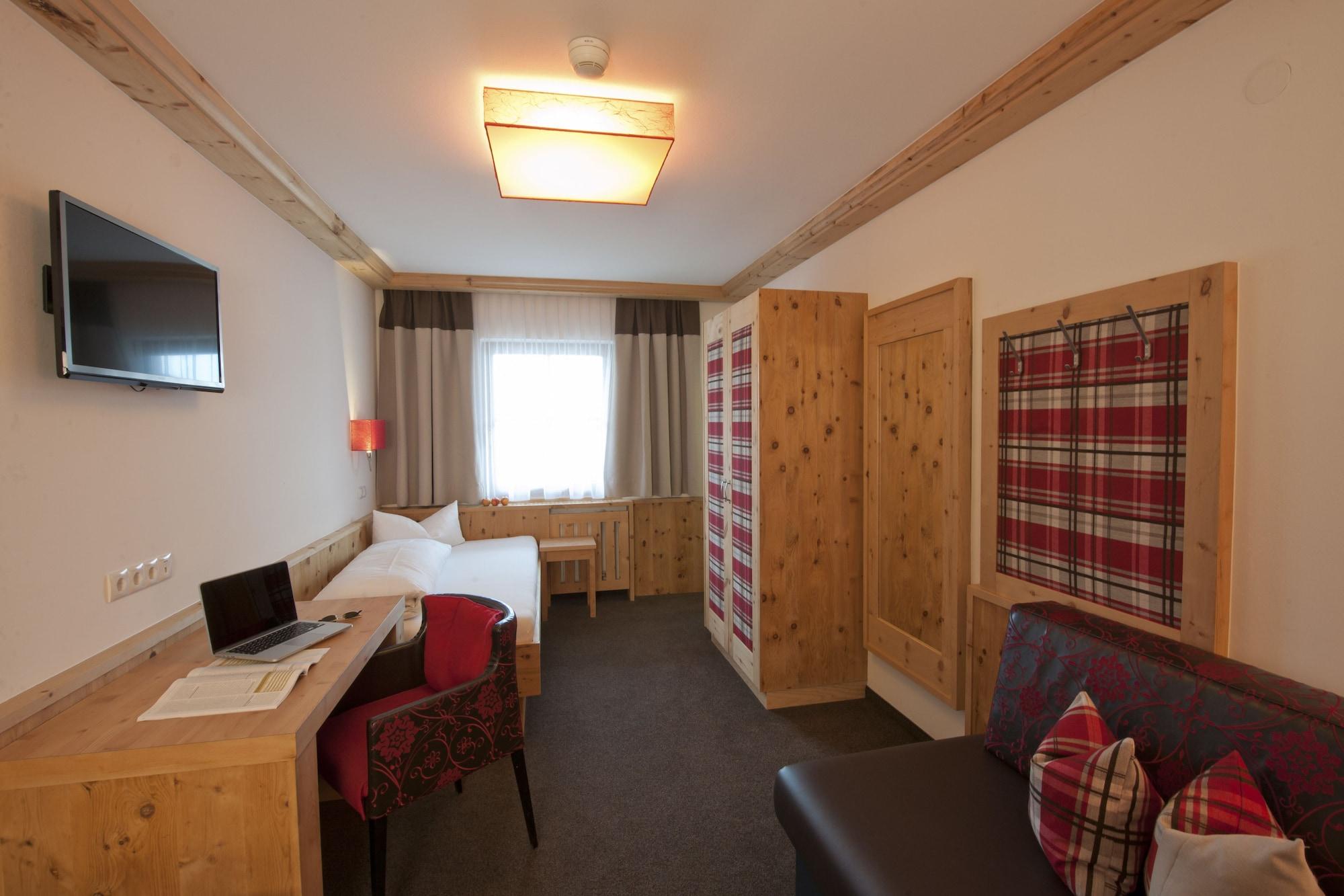Hotel Bierwirt Innsbruck Exteriör bild