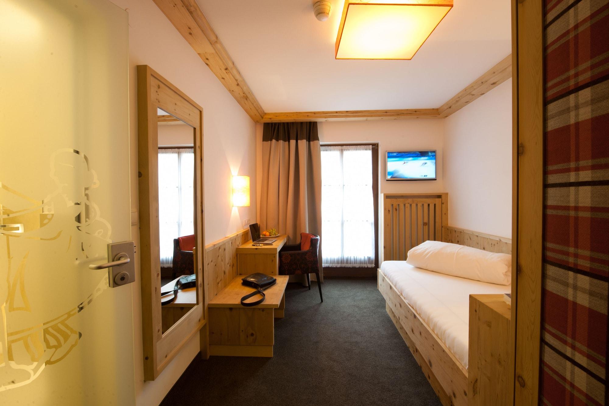 Hotel Bierwirt Innsbruck Exteriör bild
