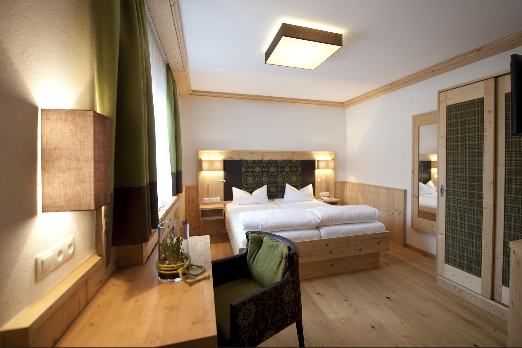 Hotel Bierwirt Innsbruck Exteriör bild