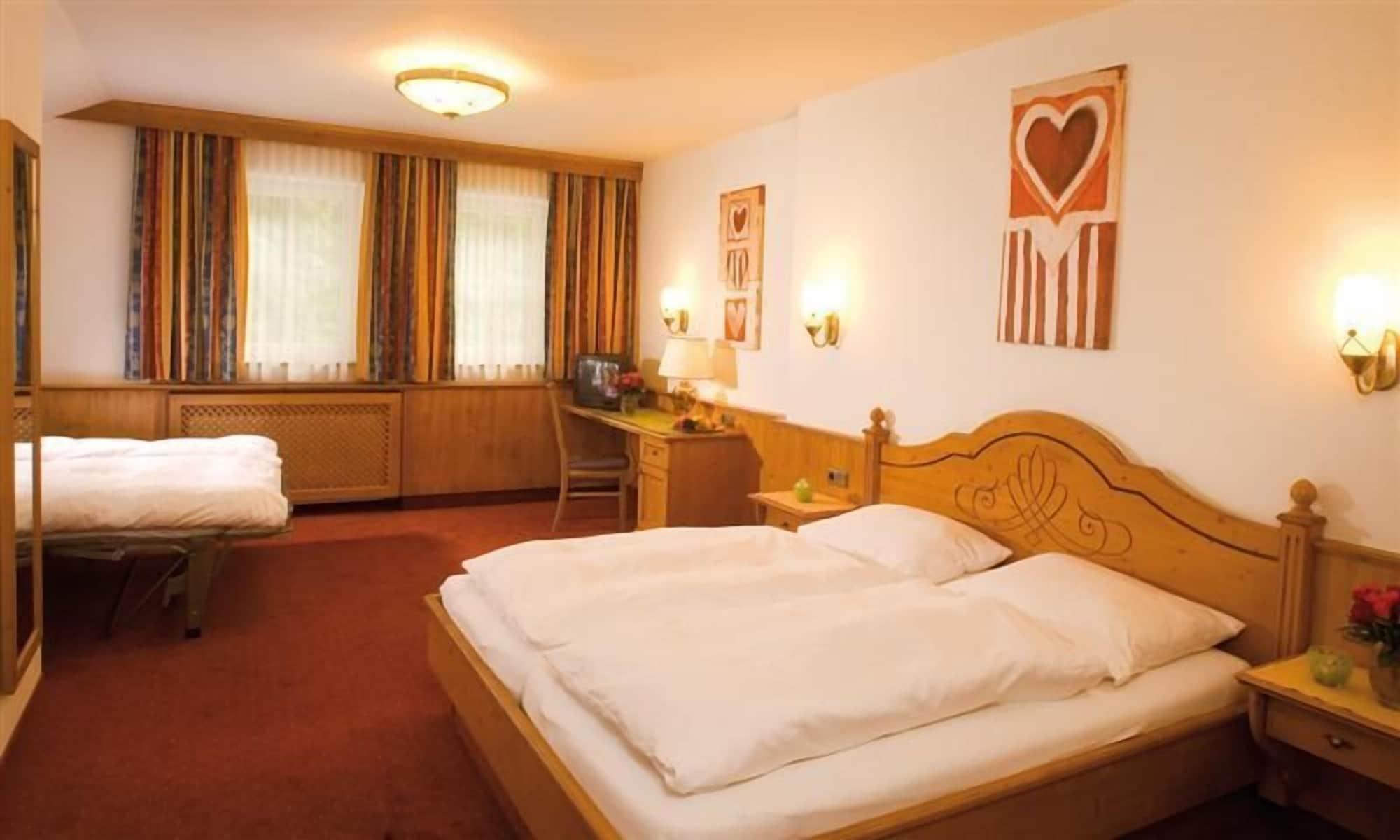 Hotel Bierwirt Innsbruck Exteriör bild