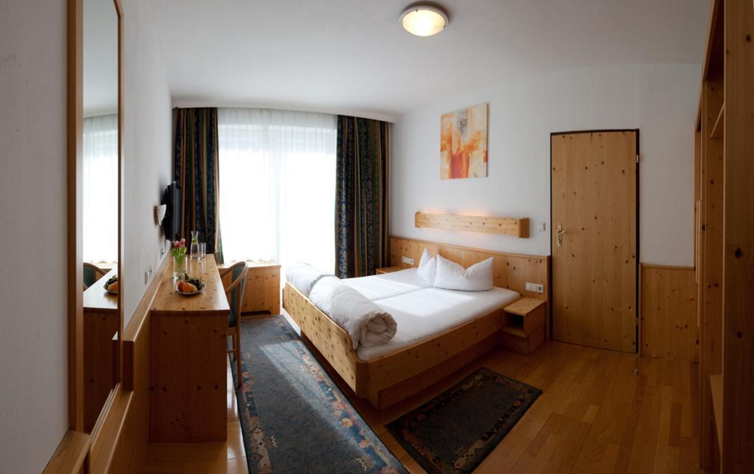 Hotel Bierwirt Innsbruck Exteriör bild